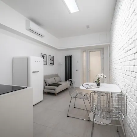 Jj6 Loreto-duomo - Esclusive - Chic - Luxury Apartment *